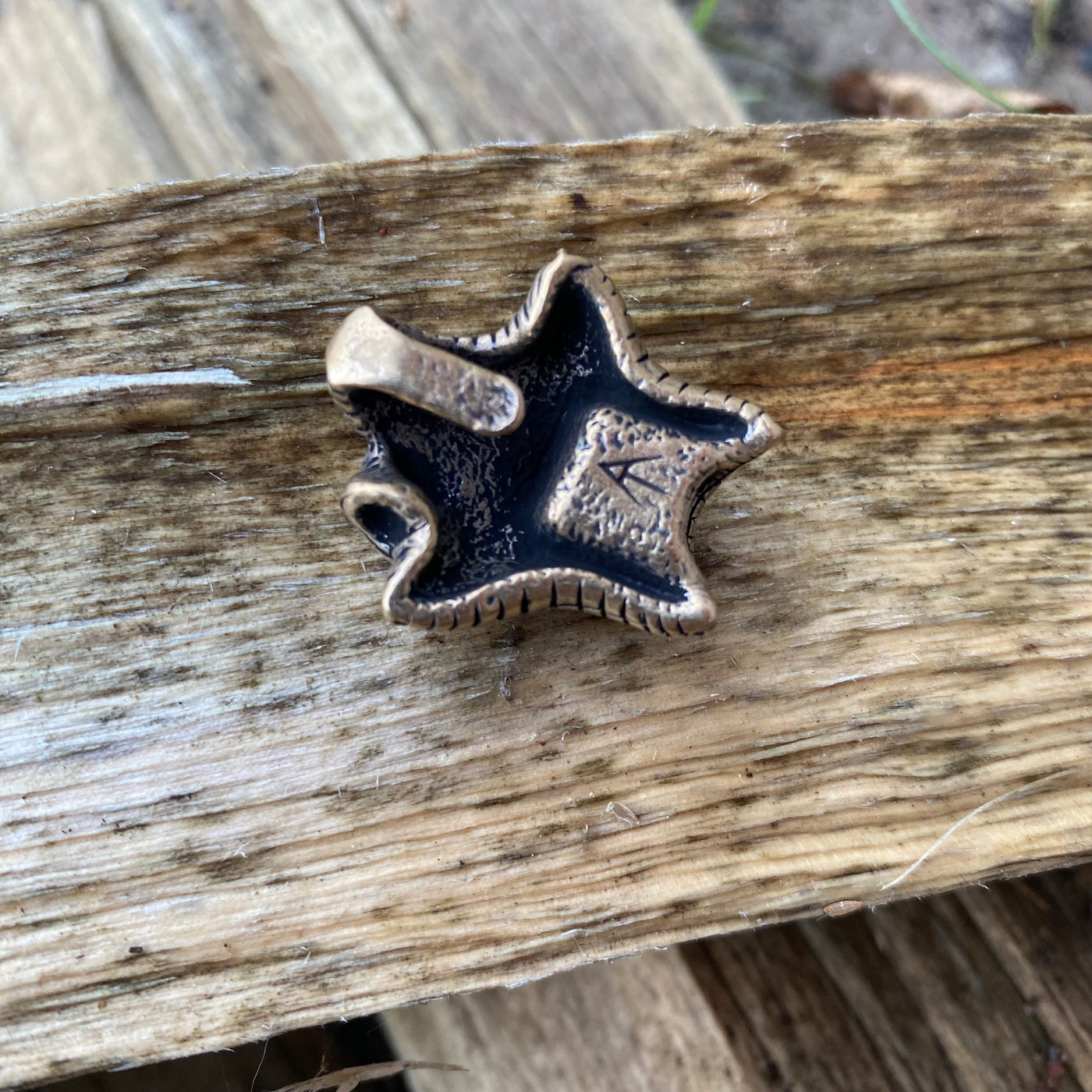 Starfish bead