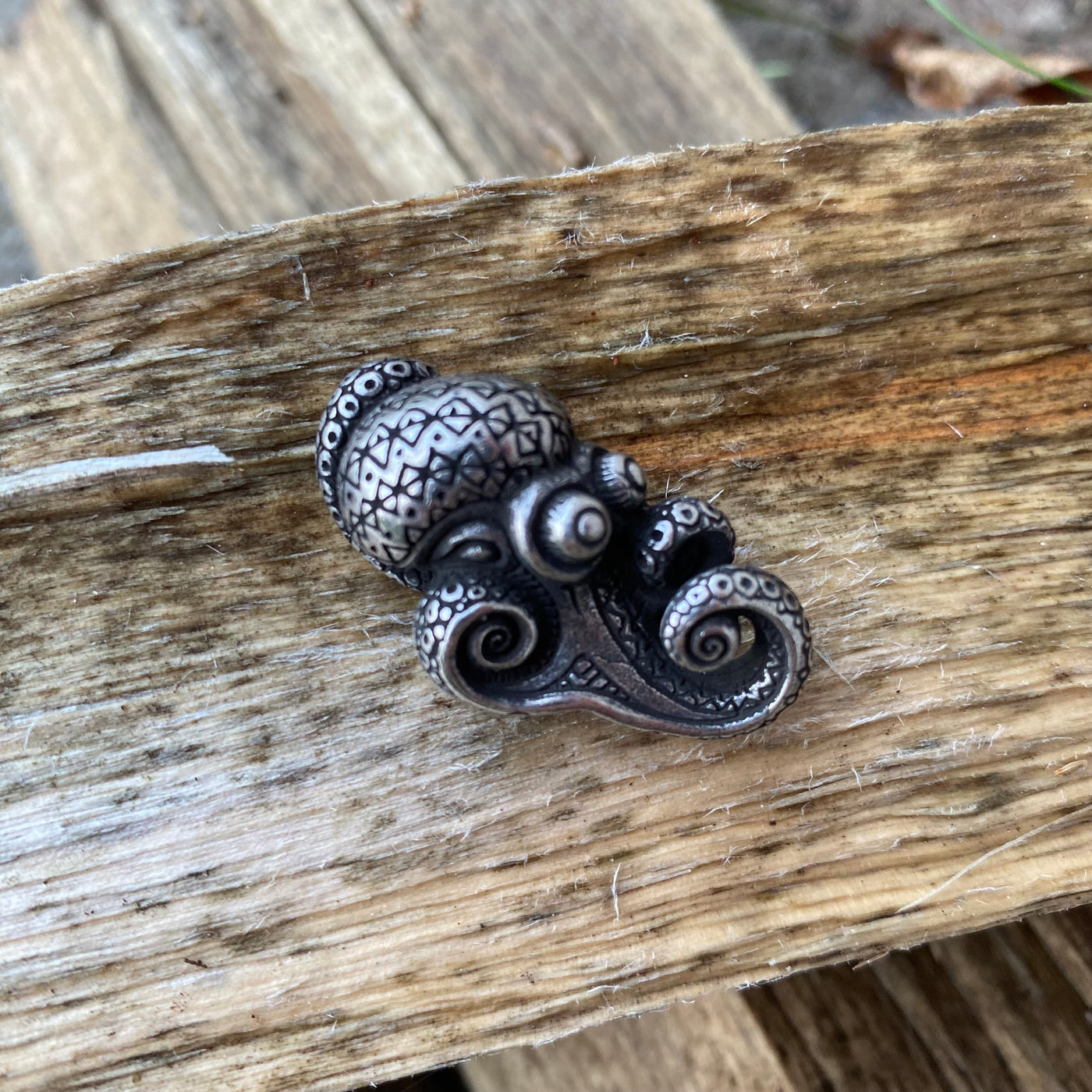 Octopus bead