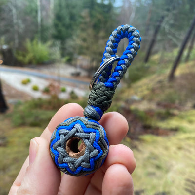 Three colored pineapple knot keychain
