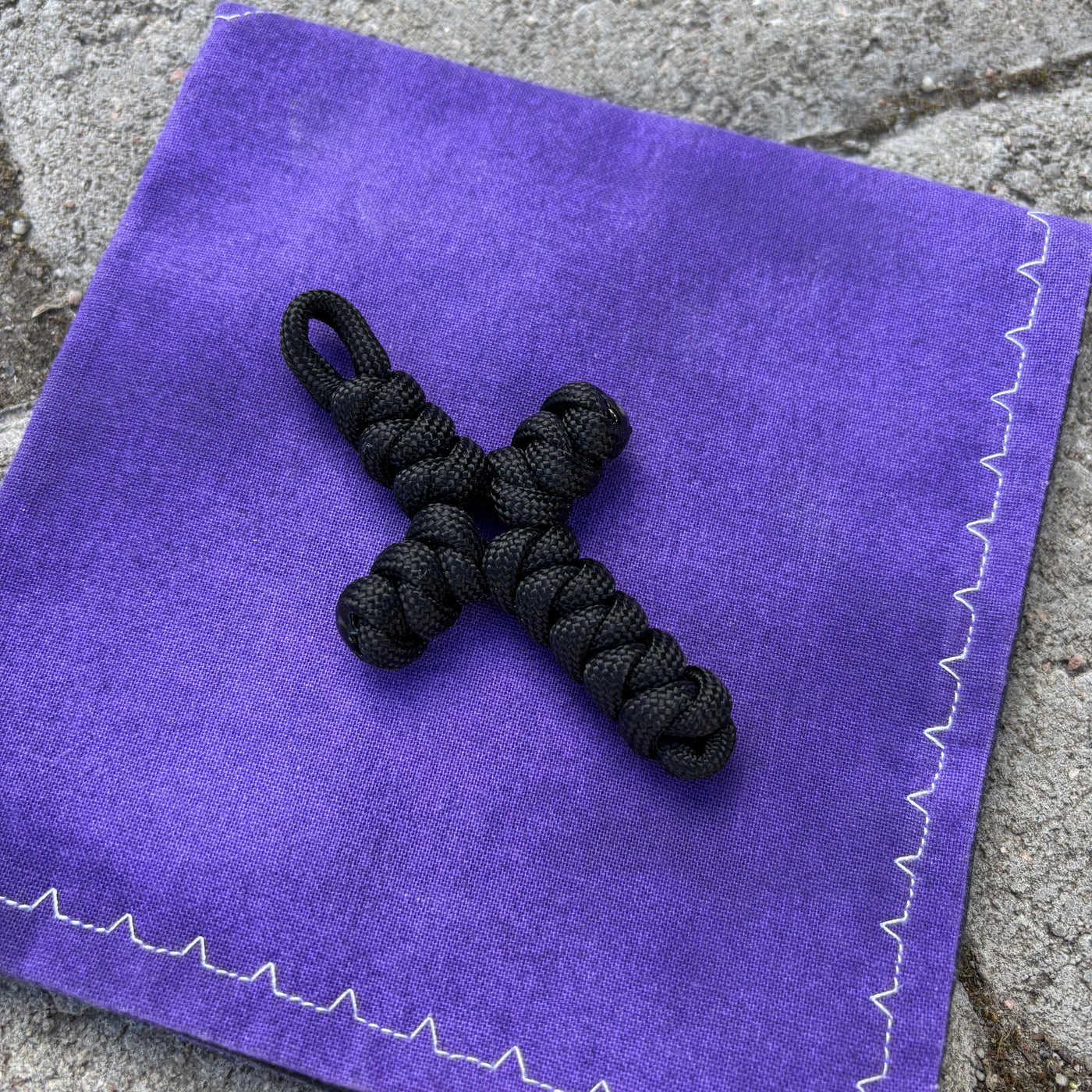 The Real Paracord rosary cross