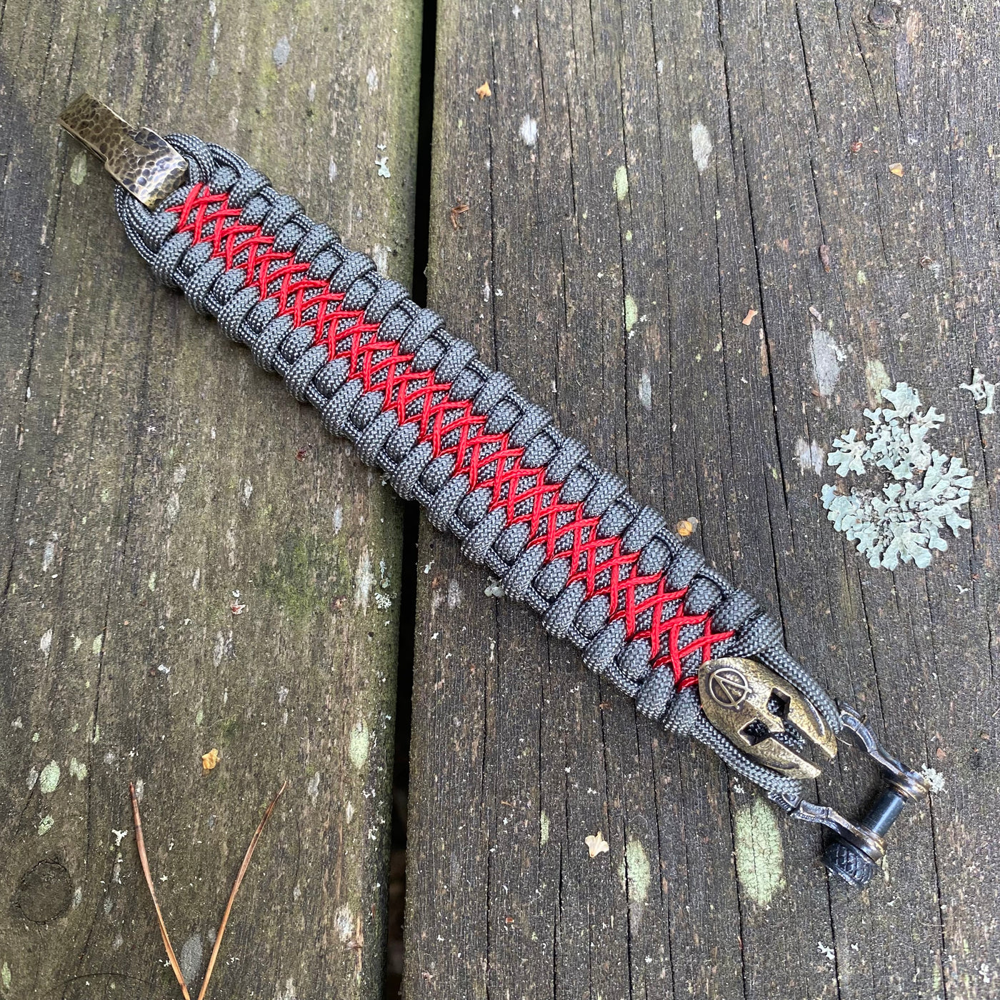 Armored Spartan V.2 paracord bracelet