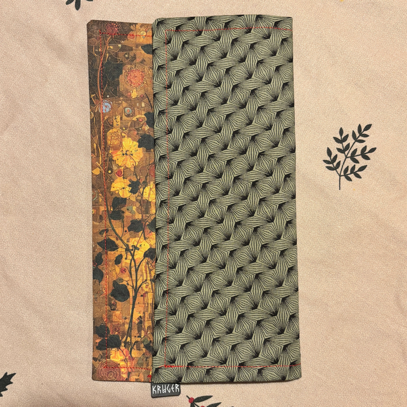 Arabian Spider - original art double ply EDC hank