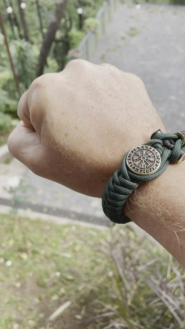 The Vegvisir bracelet Kruger EDC