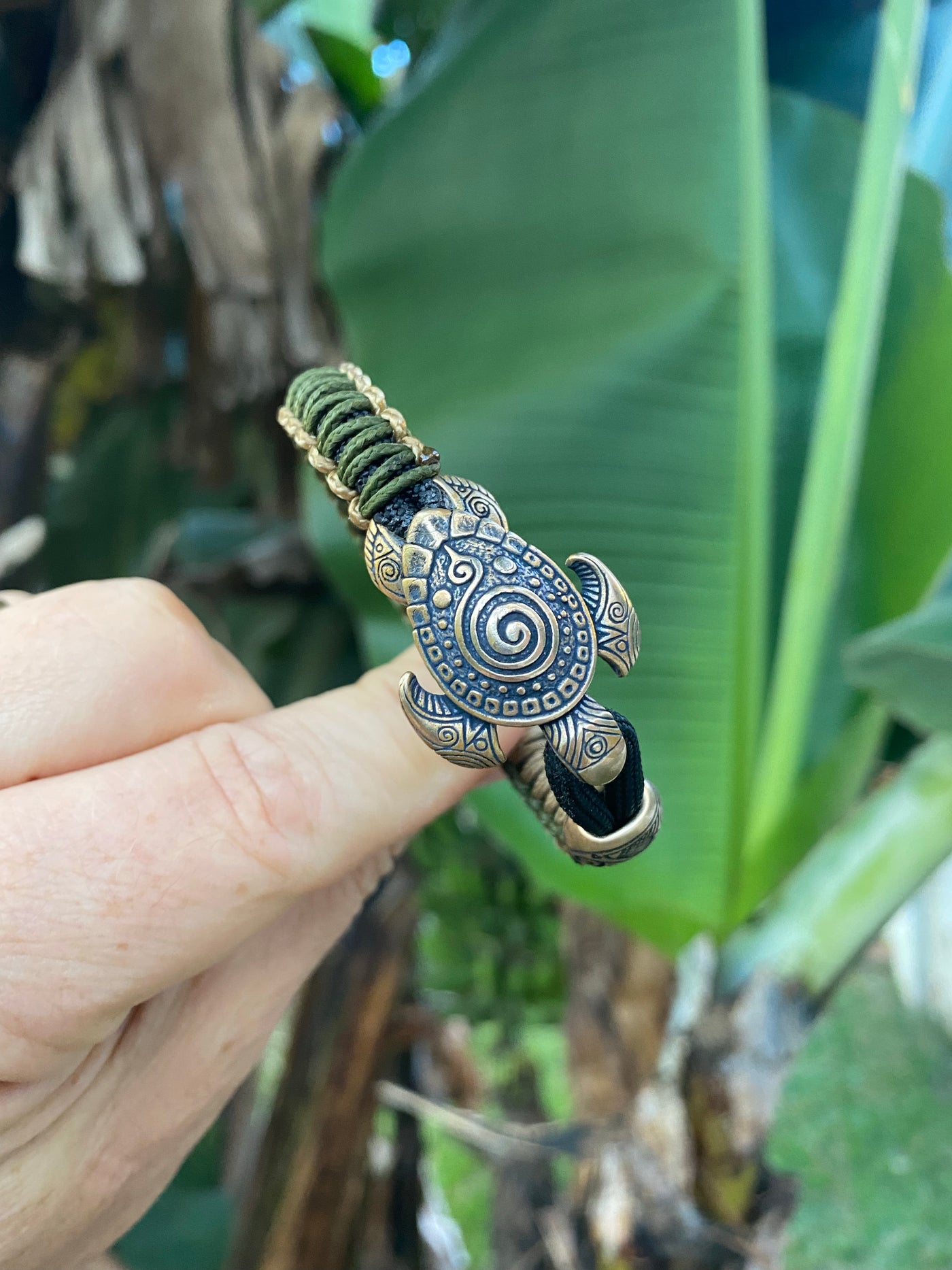 Maori Seaturtle bracelet