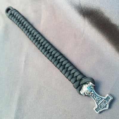 Thor's hammer fishtail paracord bracelet