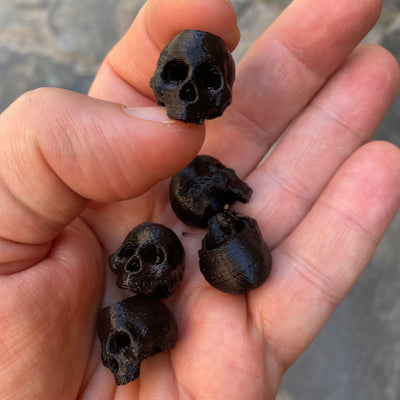 3d printed skulls for lanyards and zipper pulls